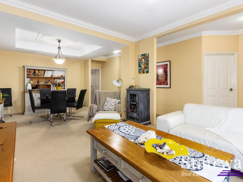 85 Waterway Crescent, Ascot