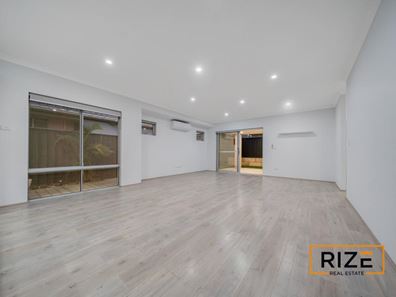 14 Pakooma Street, Banksia Grove WA 6031