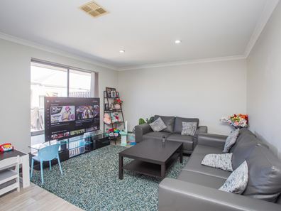 38 Bildersee Avenue, Brabham WA 6055