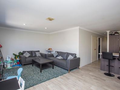 38 Bildersee Avenue, Brabham WA 6055
