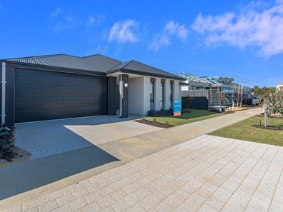 28 Chindwin  Loop, Hilbert WA 6112