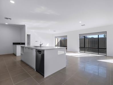28 Chindwin  Loop, Hilbert WA 6112