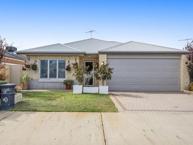 17 Swanbourne Avenue, Secret Harbour WA 6173