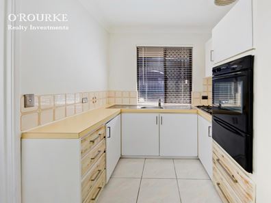 7/25-27 Wheatcroft Street, Scarborough WA 6019