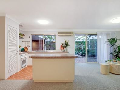 8A Lonnie Street, Daglish WA 6008
