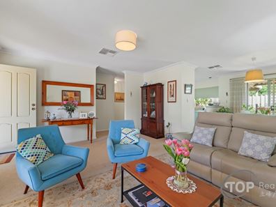 Unit 2/1 Formby Way, Bull Creek WA 6149