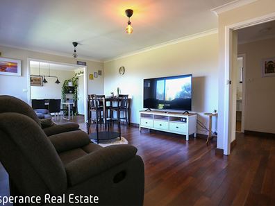 7 Burton Road, Castletown WA 6450