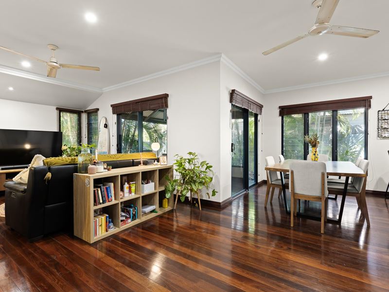 2/2 Kapang Drive, Cable Beach