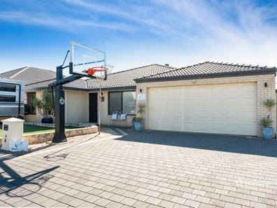 6 Yolanda Edge, Wandina WA 6530