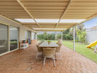 27 Morialta Avenue, Quinns Rocks WA 6030