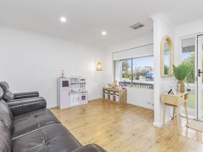 27 Morialta Avenue, Quinns Rocks WA 6030