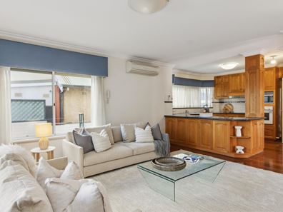 44A Flinders Street, Mount Hawthorn WA 6016