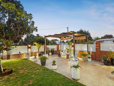 10 Salisbury Street, Bayswater WA 6053