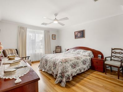 1 Cato Court, Rockingham WA 6168