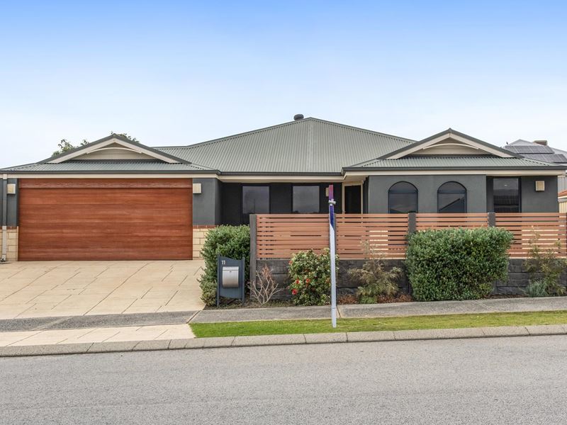 11 Maidstone Parade, Secret Harbour WA 6173