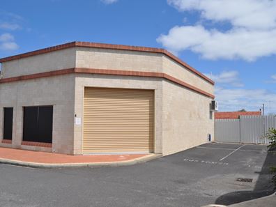 4/17 Bussell Highway, West Busselton WA 6280