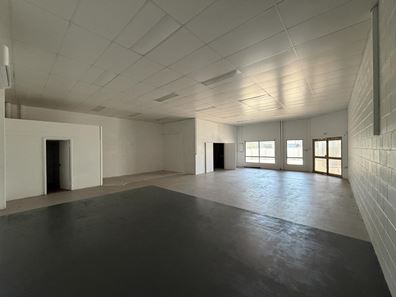 4/17 Bussell Highway, West Busselton WA 6280