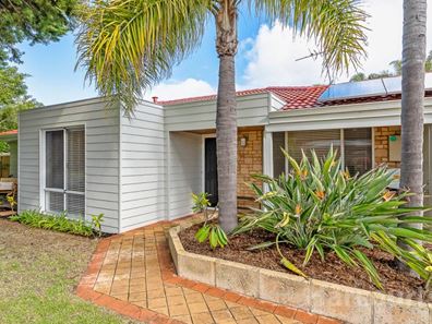 16 Smoothstone Court, Joondalup WA 6027