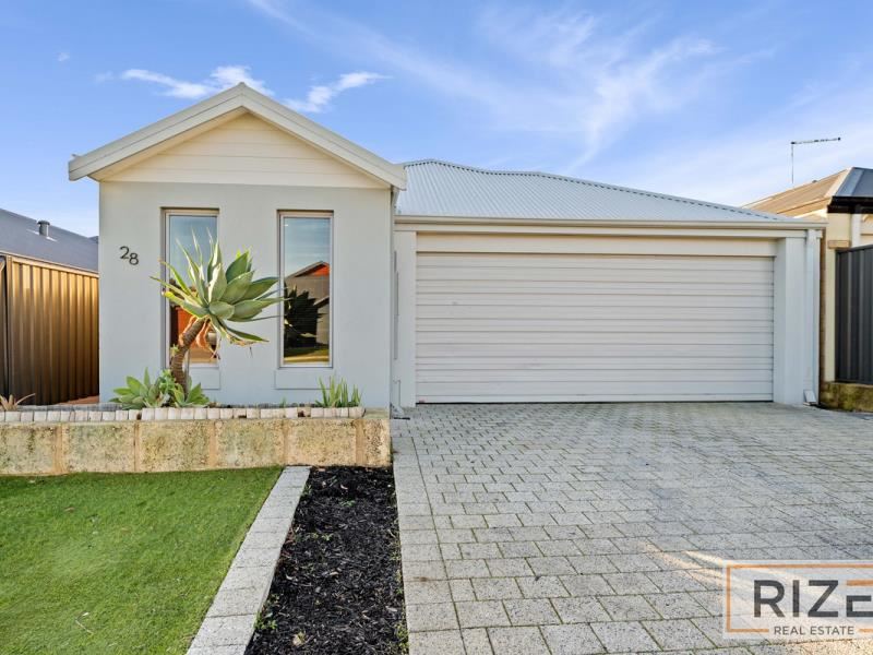 28 Leschenault Loop, Banksia Grove WA 6031