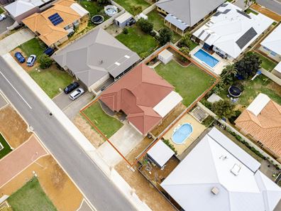 14 Derna Parade, Wandina WA 6530
