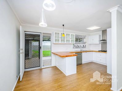 11 Isandra Close, Pinjarra WA 6208