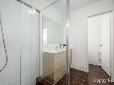 3 Selwyn Way, Canning Vale WA 6155