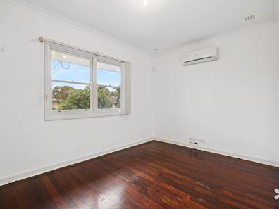 3 Simons Street, Coolbellup WA 6163