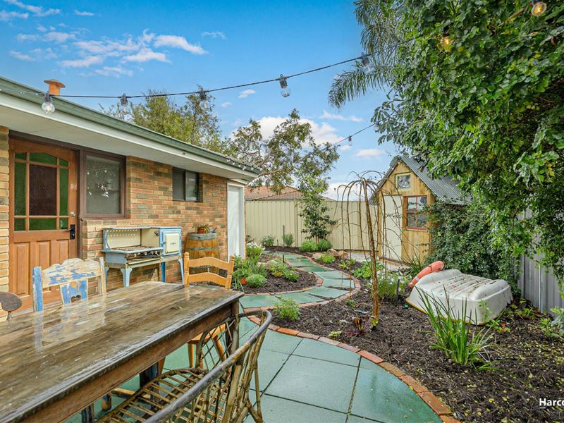 70 Kimberley Way, Parkwood WA 6147