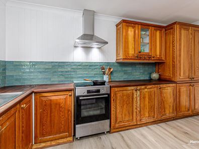 70 Kimberley Way, Parkwood WA 6147