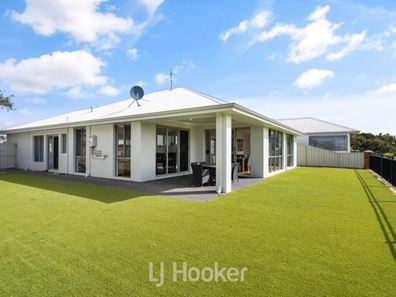 28 Wentworth Loop, Dunsborough WA 6281