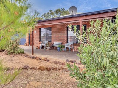 50 Tersonia Way, Strathalbyn WA 6530