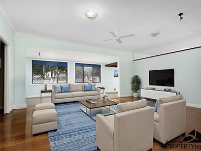 171 Shenton Street, Beachlands WA 6530