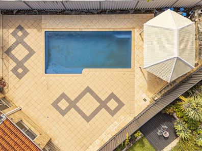 1 Grantala Close, Ocean Reef WA 6027