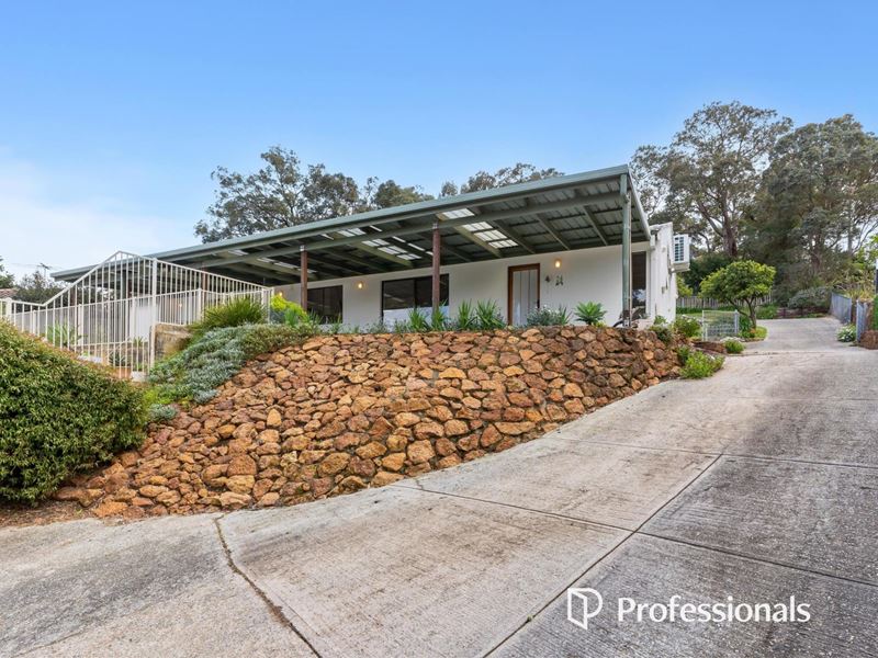 24 Cabarita Road, Kalamunda WA 6076