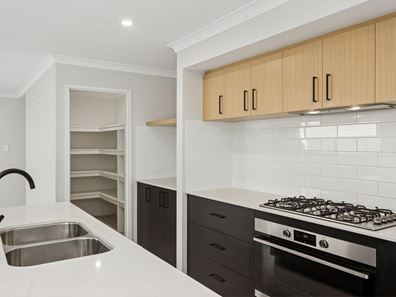 69 Ladybower Vista, Aveley WA 6069