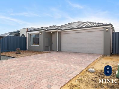 26 Sandalwood Avenue, Byford WA 6122