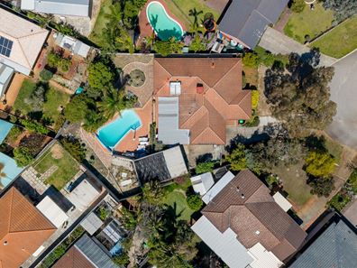 16 Gibson Way, Beechboro WA 6063