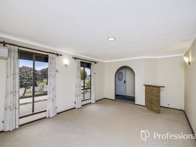 152 Mullaloo Drive, Mullaloo WA 6027