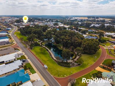 13 Payanna Grange, Lakelands WA 6180