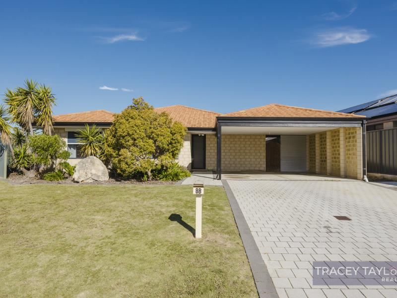 8B Holwell Gardens, Clarkson WA 6030