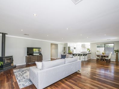 3 Chattamarra Place, Gingin WA 6503