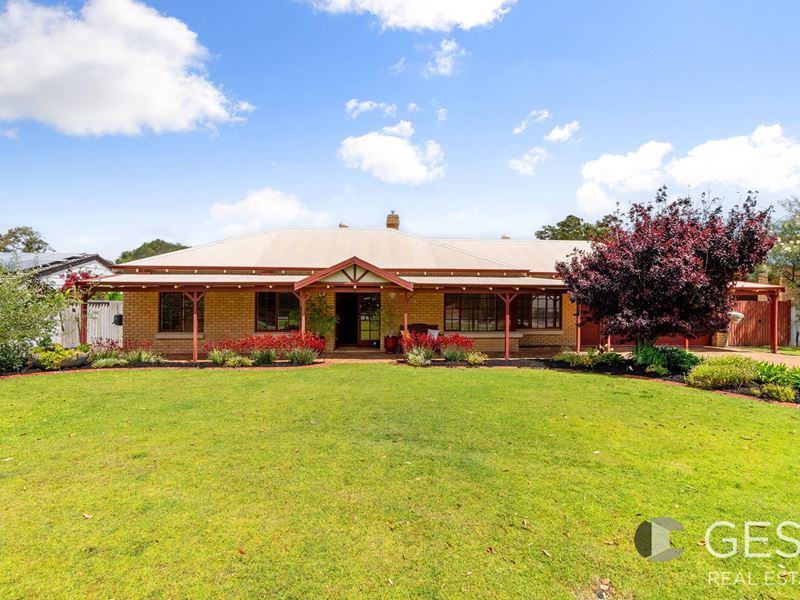 20 Holden Drive, Noranda WA 6062