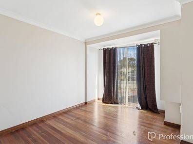 10 Ash Court, Armadale WA 6112