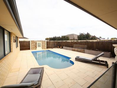 81 Sundowner Meander, Banksia Grove WA 6031