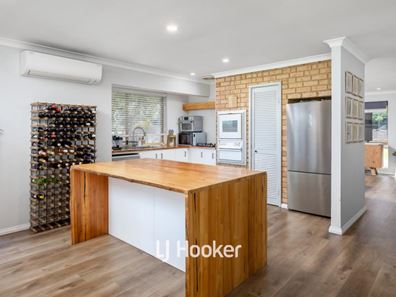 3A Palm Court, Eaton WA 6232
