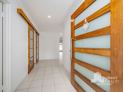 9 Jasper Road, Australind WA 6233