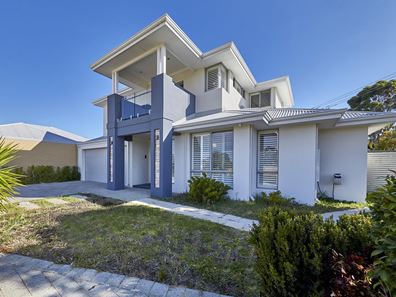 28 Beroona Way, Cockburn Central WA 6164
