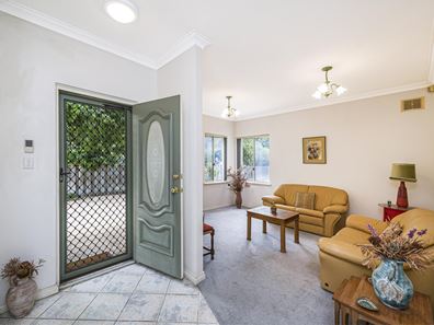 2/1 King Edward Street, South Perth WA 6151