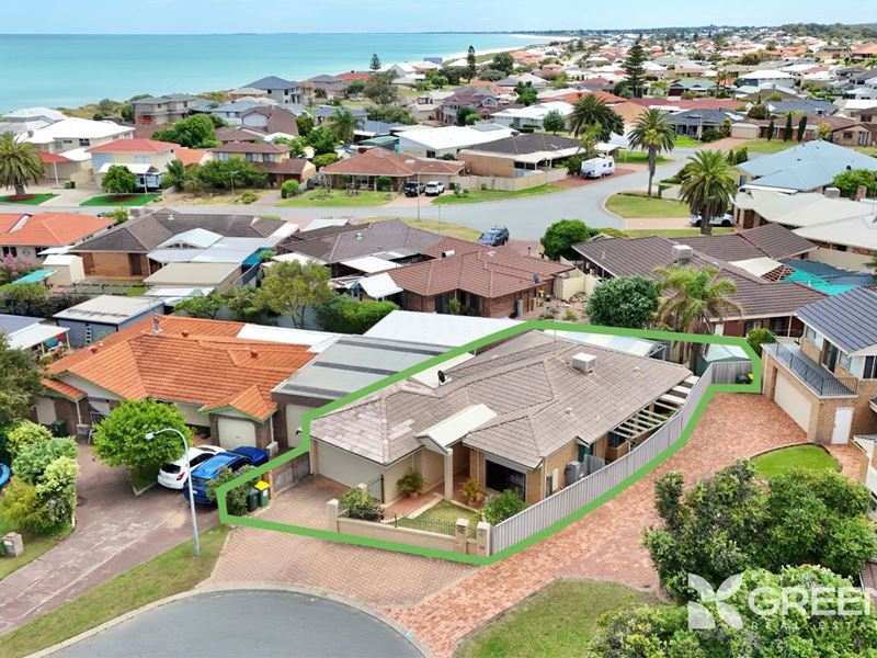 2/5 Quamby Court, Silver Sands WA 6210