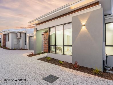 2/16 Wynyard Street, Yokine WA 6060